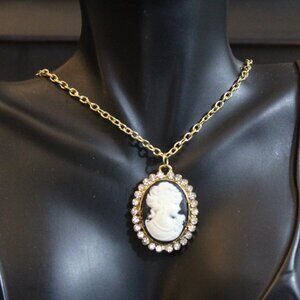Black and White Acrylic Cameo Rhinestone Pendant Necklace
